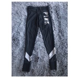 VS Pink leggings